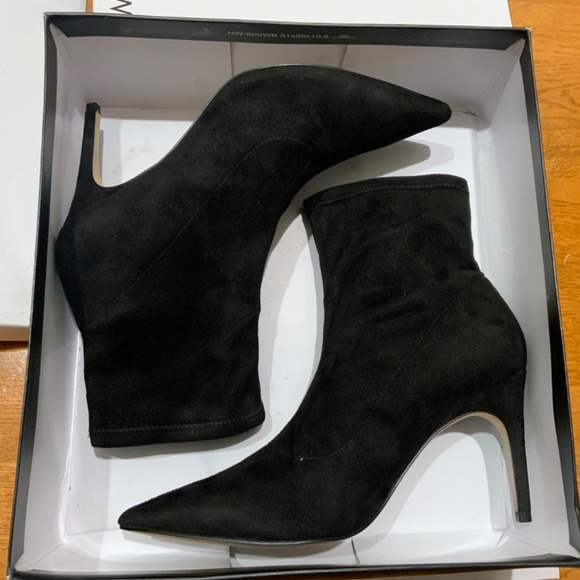 NINE WEST Jory 2 Stretch Booties Pointed toe Stiletto Heel Black Ankle Boots 8.5 - Picture 4 of 10